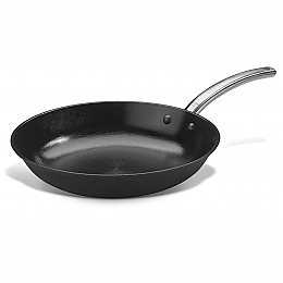 Železna ponev premera 28 cm